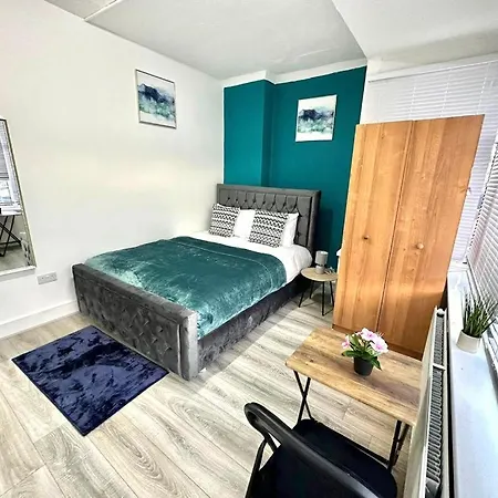 Suites - Ha1 *