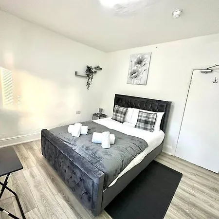 Suites - Ha1
