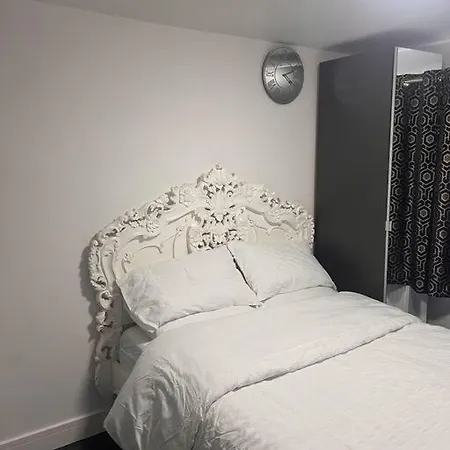 Cosy And Warm In Bexleyheath Apartment *