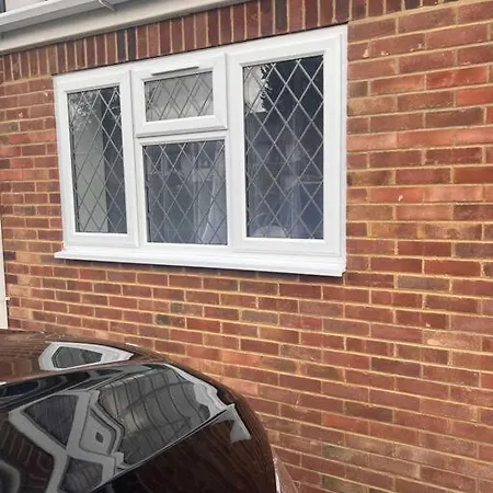Cosy And Warm In Bexleyheath Apartment