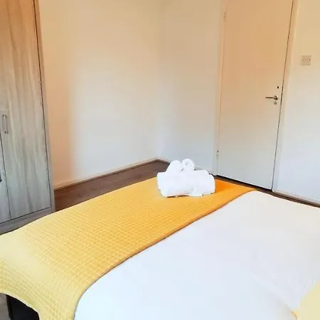 Clapham Garden Near Battersea Park Holiday home *