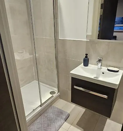 Apartment Studio Flat In Tottenham London