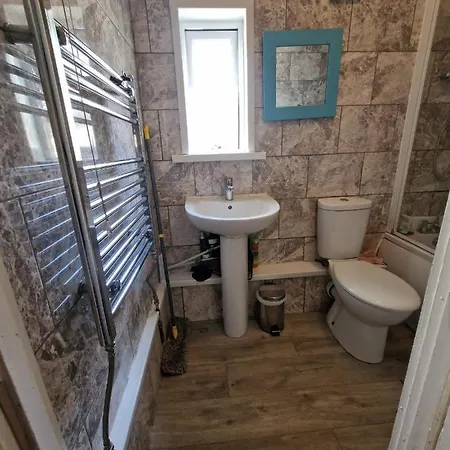 Single Guest house