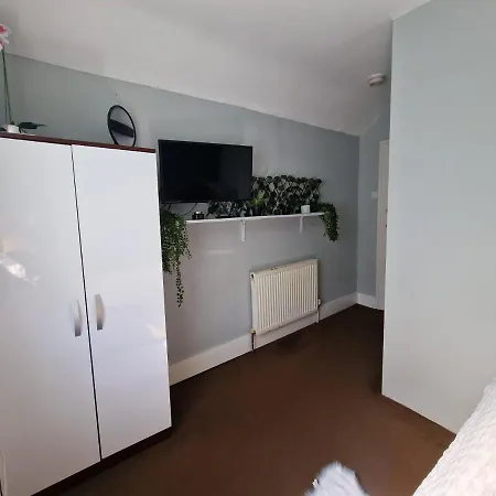 Single * Plumstead (Greater London)