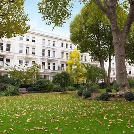 Apartment Amazing Flat Near South Kensington - 2 To 3 Bedrooms *