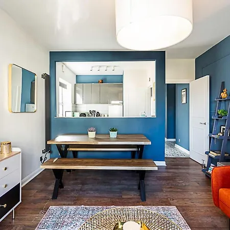 Cosy Spitalfields Hideaway London