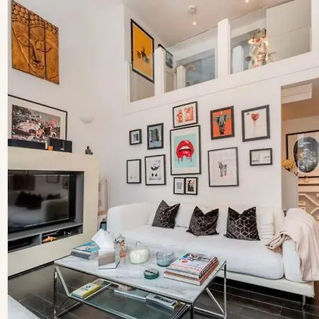 Apartment Stunning 2 Bed *