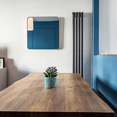 Cosy Spitalfields Hideaway *