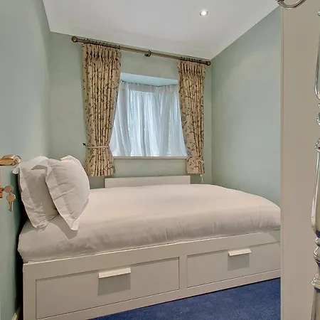 Noel Oasis : Retreat Holiday home *
