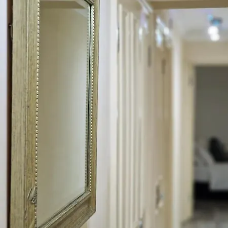 2 Bedrooms Flat In Great Location! * Londyn