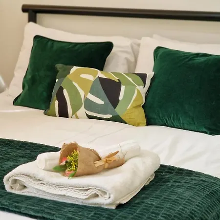 Διαμέρισμα 2 Bedrooms Flat In Great Location!