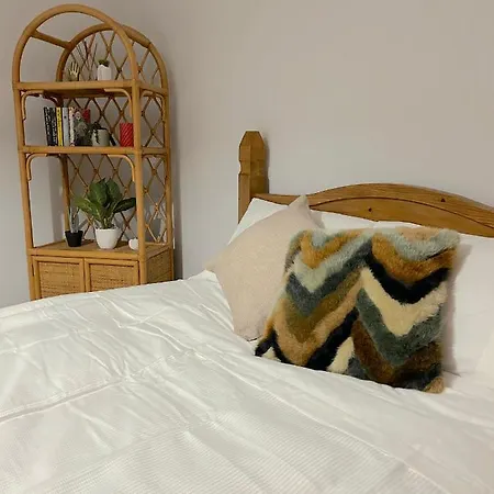 Blue Poppy Hostel London