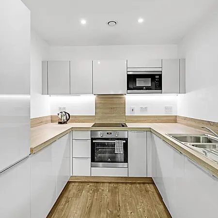 Apartment Beautiful In Surrey Quays