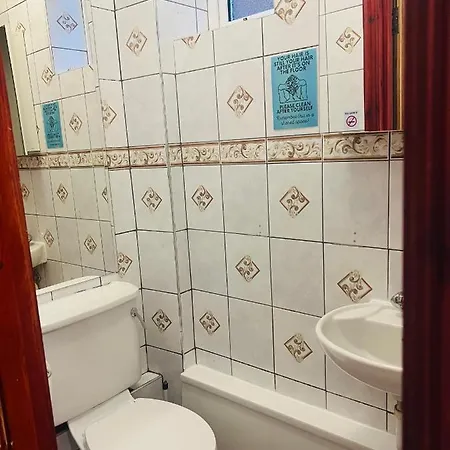 Homestay Lovely Private In Next To Hampstead, Camden, And Golders