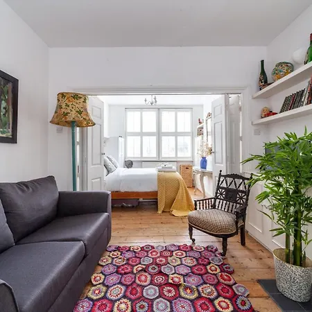 Charming And Spacious 1 Bedroom Flat In Battersea Apartamento *