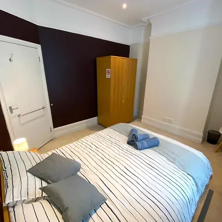 Apartment 3-bedroom Flat London, 6 Min Walk From King's Cross Station