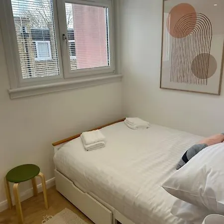 Apartment Stylish, Smart & Fun 4 Bed *