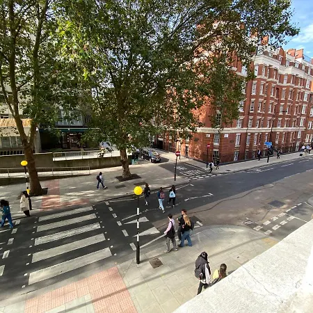 3-bedroom Flat London, 6 Min Walk From King's Cross Station * Londýn