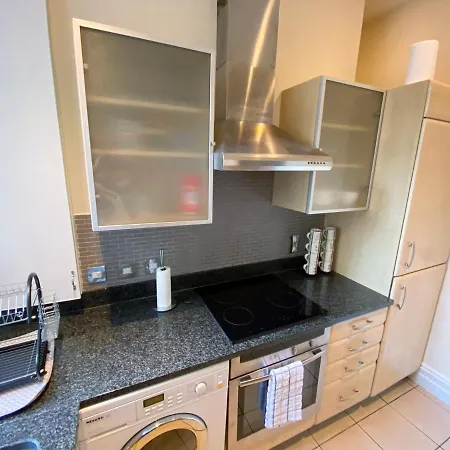 3-bedroom Flat London, 6 Min Walk From King's Cross Station *