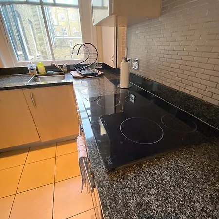Apartment 3-bedroom Flat London, 6 Min Walk From King's Cross Station London