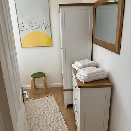 Stylish, Smart & Fun 4 Bed *