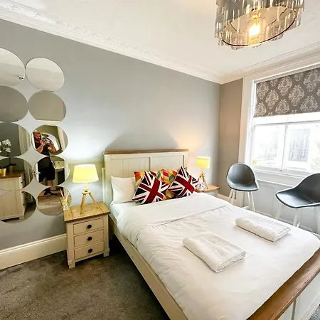 Guest house In Hyde Park