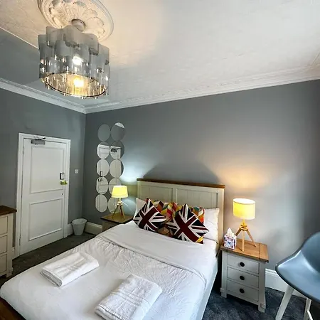 In Hyde Park Guest house