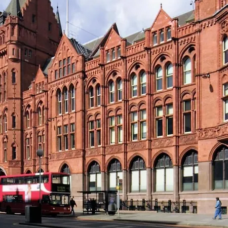 5 Star Kings Cross 2-bed Apt For 5 Guests * London