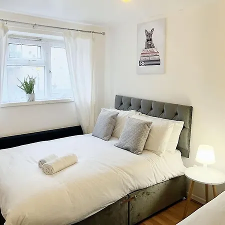 Apartment Cosy Sleeps 5