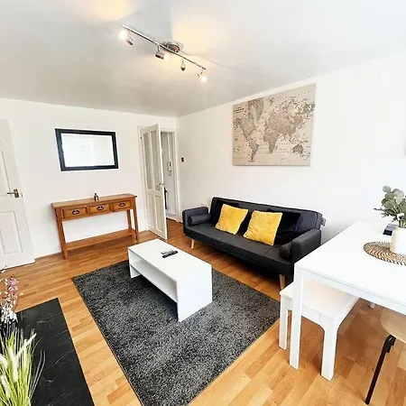 Apartment Cosy Sleeps 5 Croydon