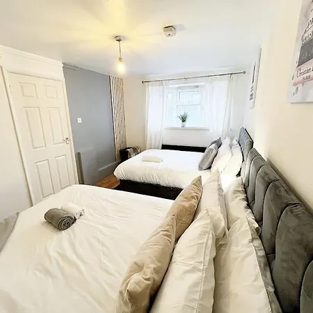 Apartment Cosy Sleeps 5 Croydon