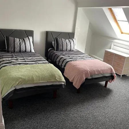 One To With Fantastic Host * London