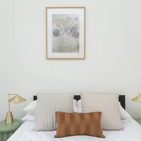Sun Drenched 1 Bedroom In Farringdon London