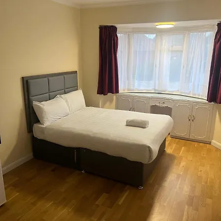 Vyner House Holiday home *