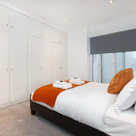 Stunning 2br Flat W2 Patio In Kensington London