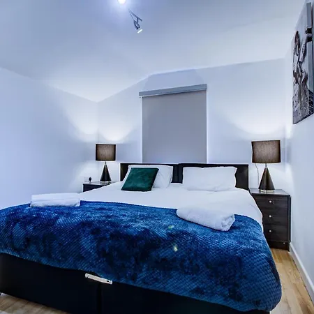 Apartment Peckham Plaza London