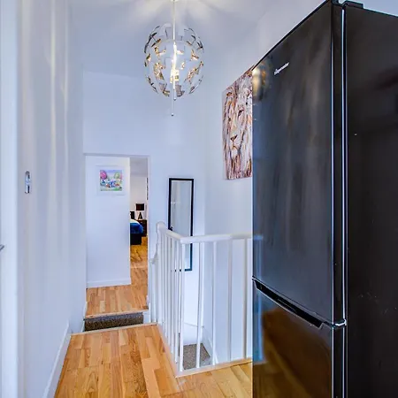 Apartment Peckham Plaza