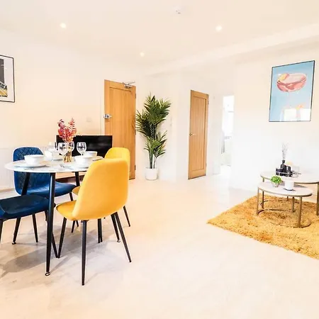 Apartment Rare 1 Bed Flat Close To Station - 10mins To London