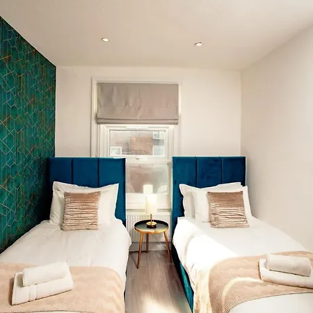 Apartment Modern 3 And 2 Bedroom In Maida Vale