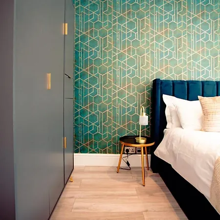 Modern 3 And 2 Bedroom In Maida Vale