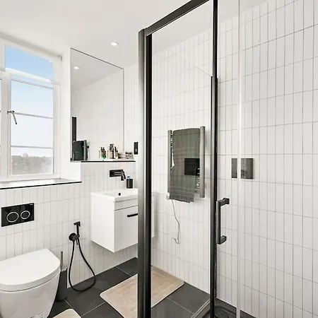 Luxury Kensington Flat With Terrace And Ac Apartment