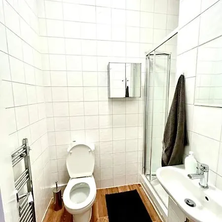 Maida Vale Serenity: 2-bedroom London