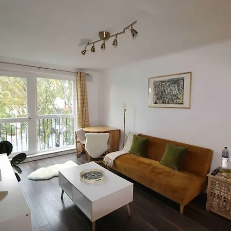 The Eagles Nest Apartment *