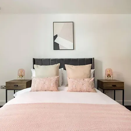 Luxury - Excel - O2- 3 Bedroom Appartement Londres