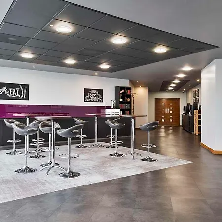 Hotel Radisson Red Heathrow *