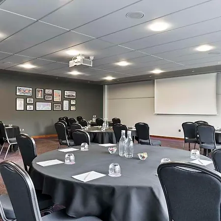 Hotel Radisson Red Heathrow *