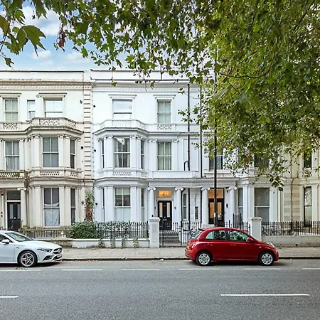 Beautiful Abode In Kensington Olympia