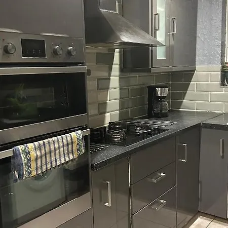 Apartment Away In A Close