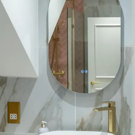 Victorian Blue - 2 Bedroom Flat Pimlico Apartment