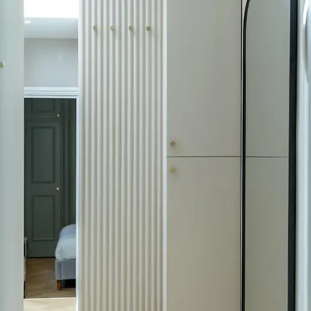Victorian Blue - 2 Bedroom Flat Pimlico *